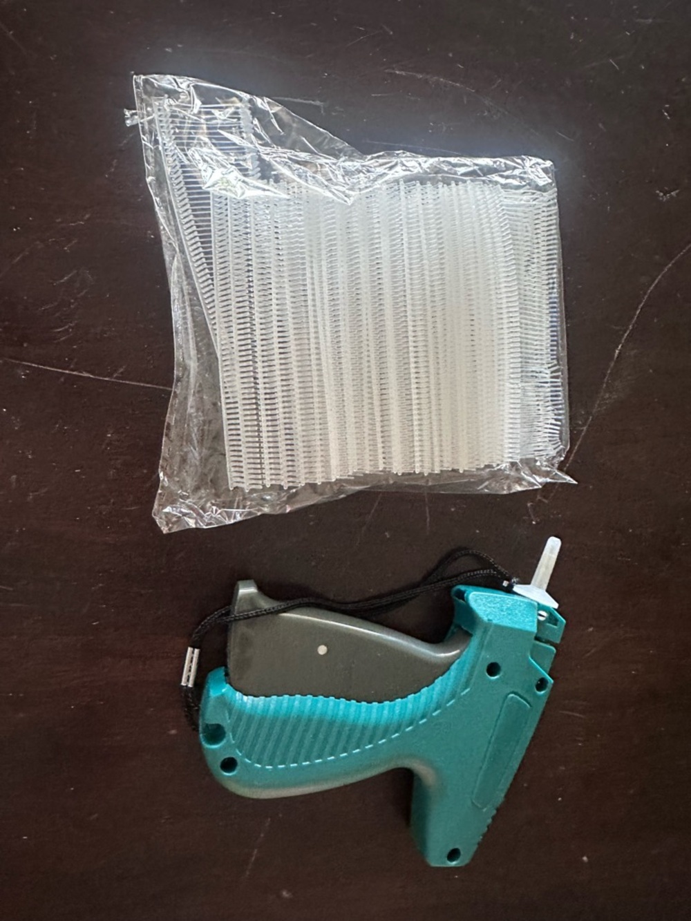 Teal Tagging Gun with Clear Fasteners
